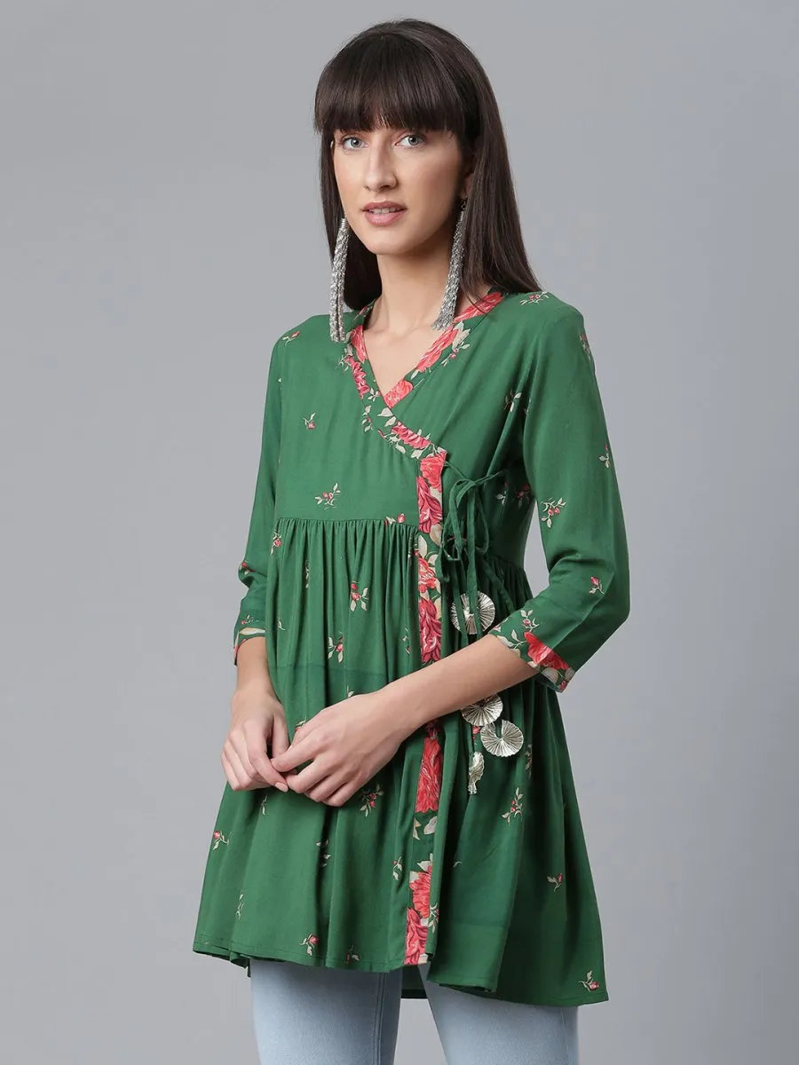 Ahalyaa Green & Pink Floral Printed Tunic