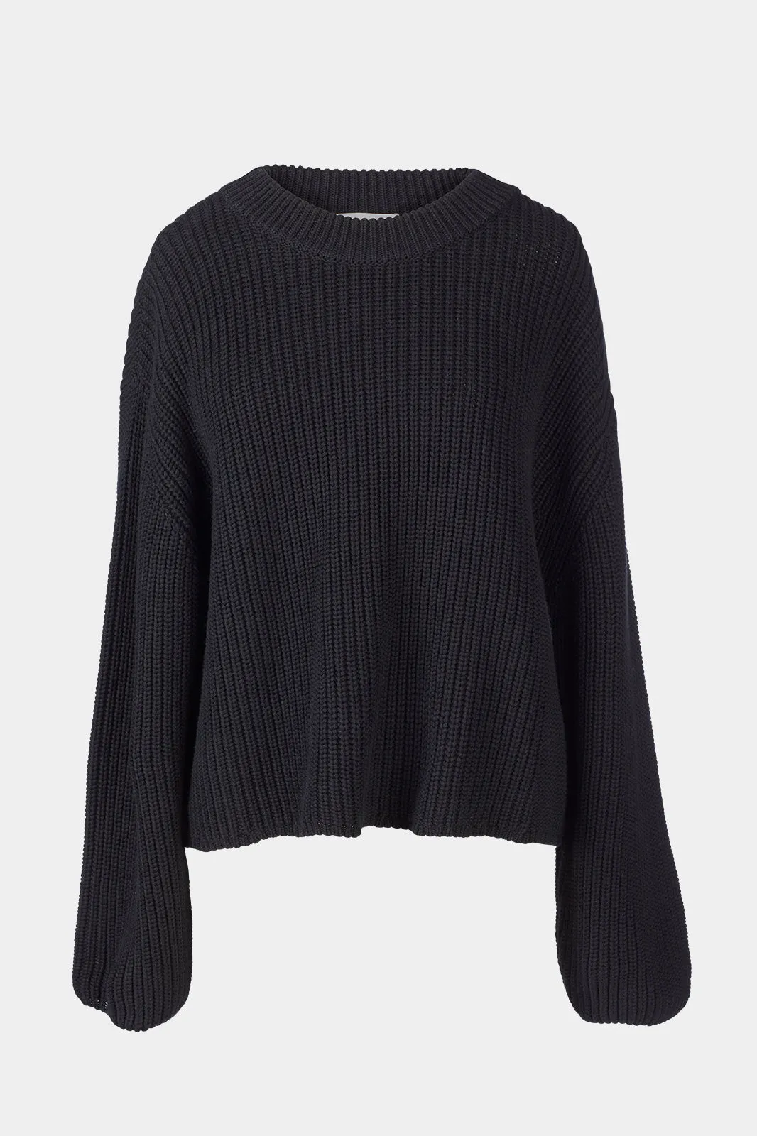 AIRA SWEATER - BLACK