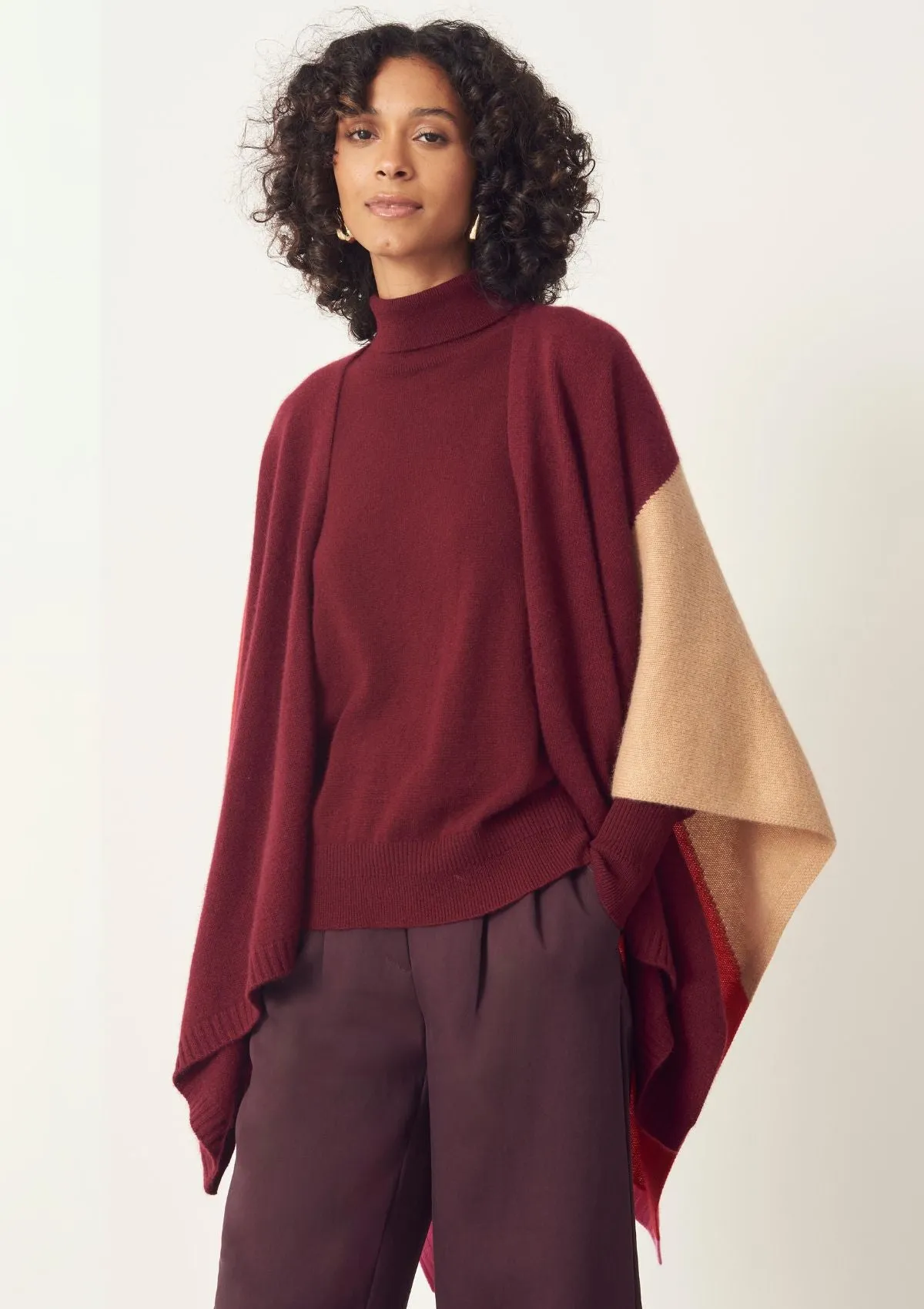 Cashmere Colour Block Rib Edged Cape in Plum Red