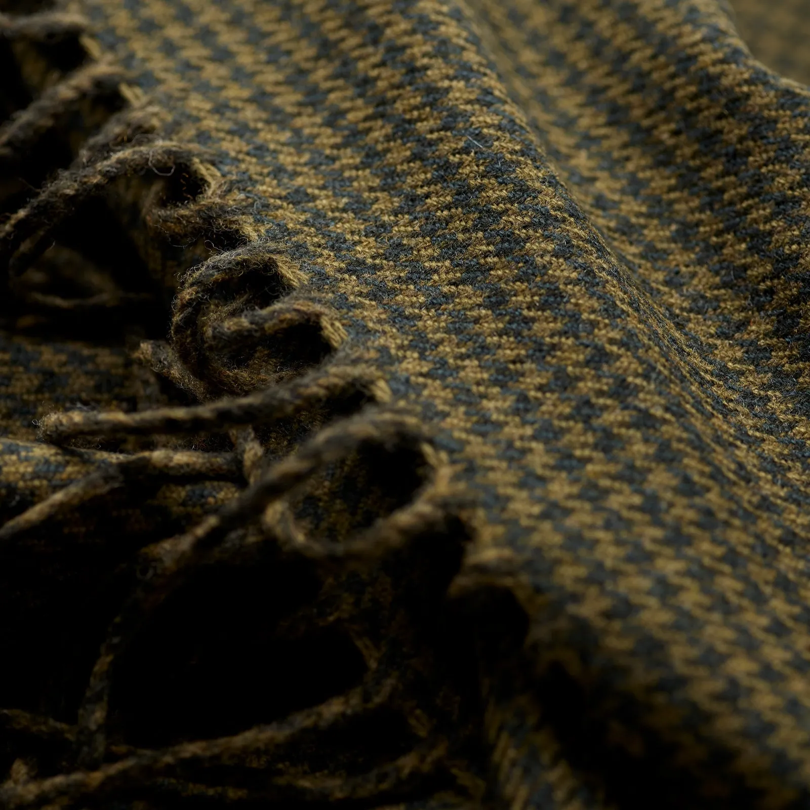 Fox Brothers Merino/Cashmere Olive Houndstooth Scarf