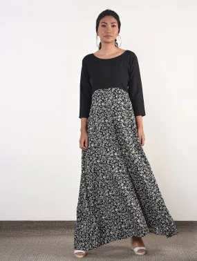 Round neck floral maxi dress