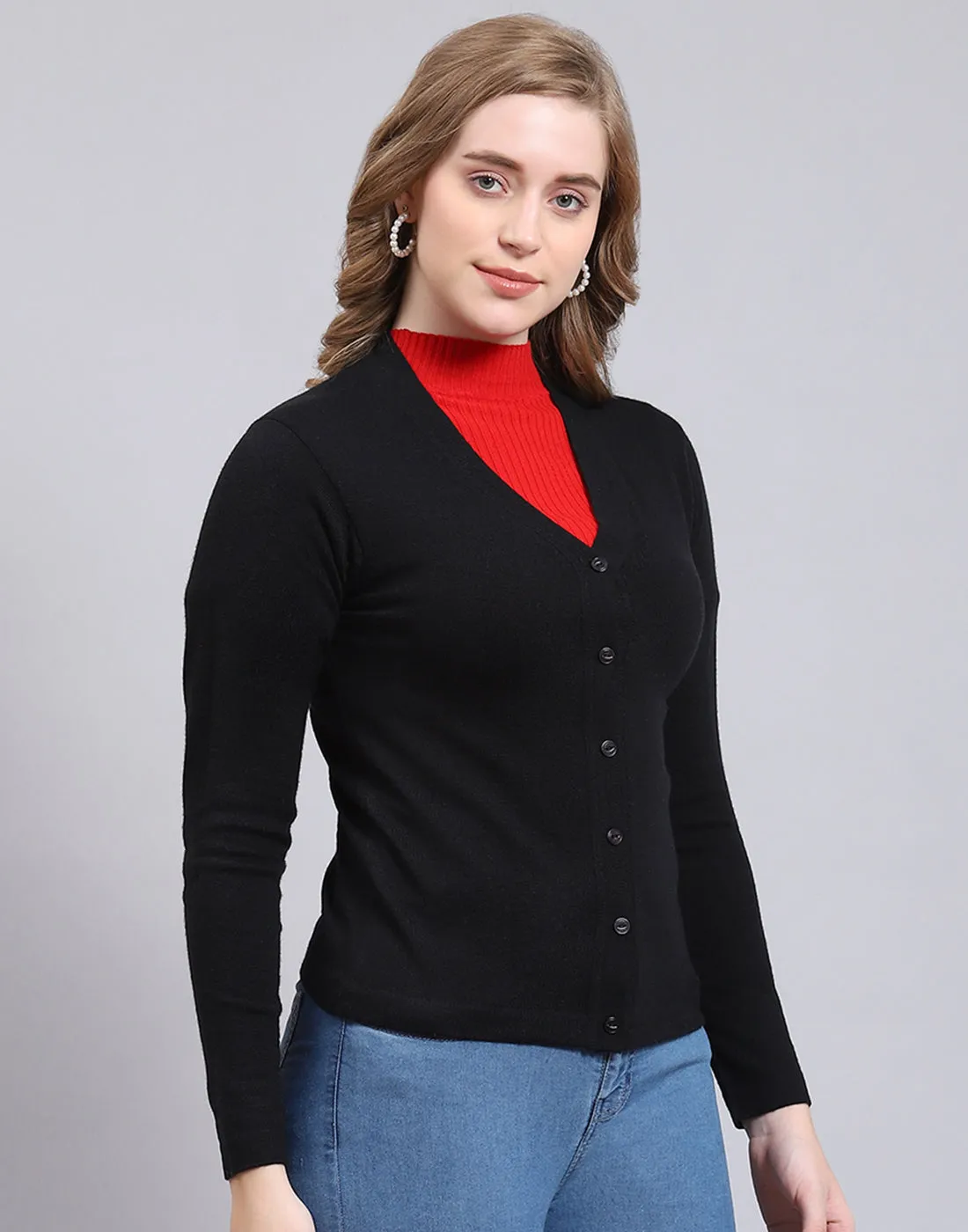 Women Black Solid V Neck Full Sleeve Cardigan